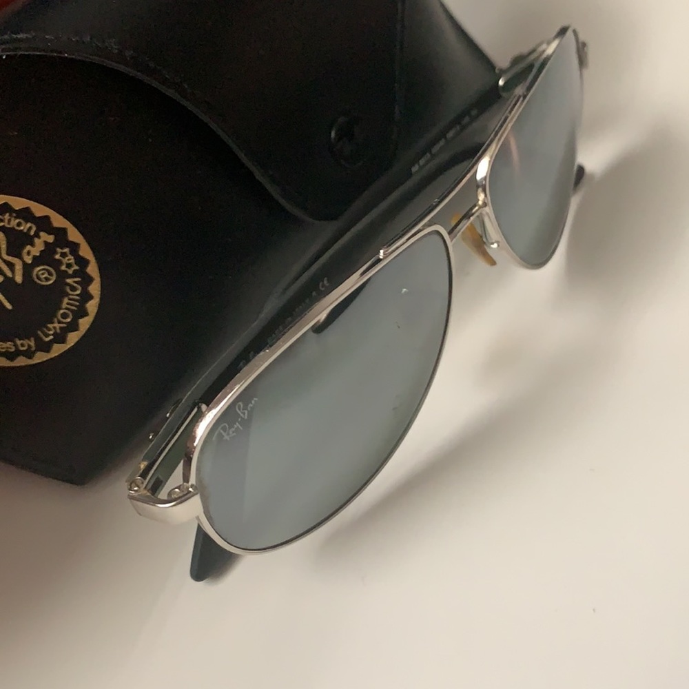 Ray Ban Sunglasses - Picture 3 of 12
